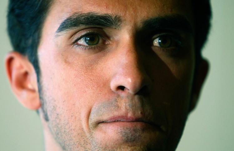 Bøfstøtte. Cykelrytteren Alberto Contador henter nu støtte i spansk landbrug for at sandsyneliggøre sin forklaring om dopingbøffen. 