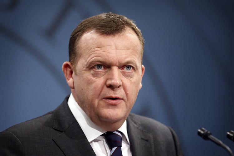 EFTERLØNSKAMP. Lars Løkke Rasmussen fremlagde i går regeringens forslag til en tilbagetrækningsreform. 
