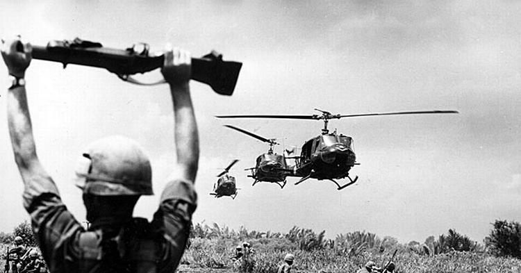 VIETNAM. Henri Huet var frem til sin død i 1971 i frontlinjen som krigsfotograf i Sydøstasien. 