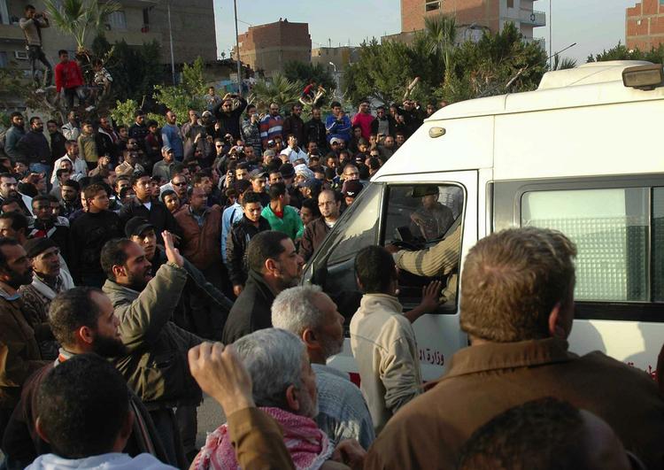 Det vellykkede magtskifte i Tunesien, som kom af improviserede folkelige protester, har inspireret egypterne til at gå på gaden. 