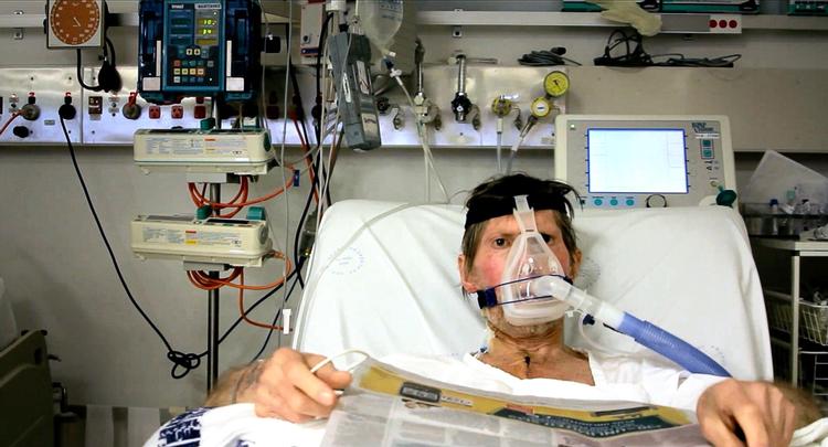 Hverdag. Lige den dag. 24. juli 2010 overlevede Ron en hjerteoperation, og nu er han en af tusinder, der fortæller, hvad de lavede netop den dag i 'Life in a Day'.