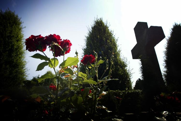 Når et familiemedlem dør og arven skal fordeles, oplever halvdelen af danskerne, at det skaber splid i familien 