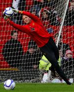 United. Anders Lindegaard kan få rigtig debut lørdag aften. 