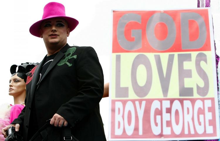 Gendannelse. Culture Club blev i 1980'erne blandt andet kendt for hittet 'Do you really want to hurt me' og 'Cameleon'. Et gæt er, at de to numre kommer med på Culture Clubs verdensturné til næste år. 