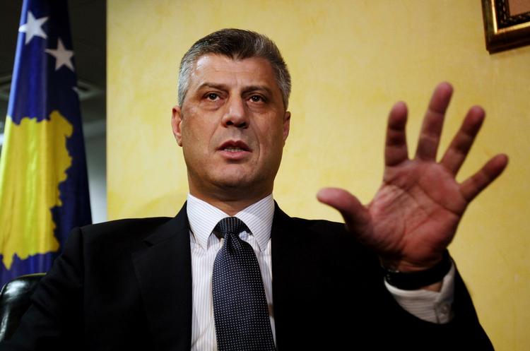 Kosovas premierminister Hashim Thaci forsvarer sig mod rapport, der anklager ham for at have ledet en mafia-organisation, der handlede med våbn, narkotika og organer fra serbere. 