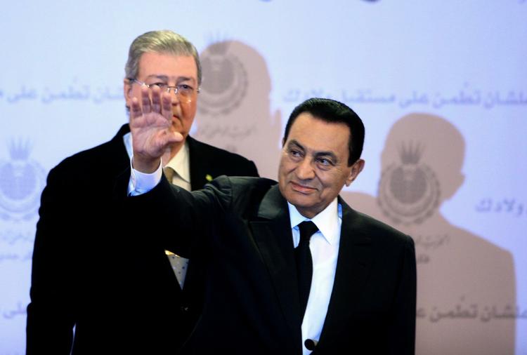 Egypten. Det være muligt for USA at forhandle sig til rette med regimet om en kombination af reform og investering, der på længere sigt vil skabe en stabilitet, der ikke bygger på brutal magt. 