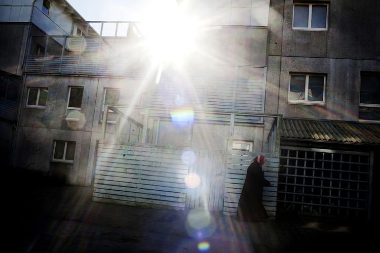 CHIKANE. I flere udsatte boligområder føler kristne og jøder sig forfulgt. 