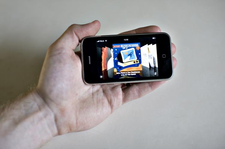Sikkerhed. Pas godt på din iPhone indtil Apple får lukket det nyopdagede sikkerhedshul, lyder rådet fra en ekspert (arkivfoto). 