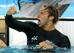 Sådan. Ian Thorpe vandt fem OL-guldmedaljer i svømning. Her fejrer han en af dem ved OL i Athen i 2004. 