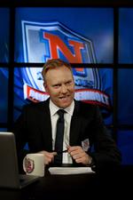 Fars dyt. Det skal der ikke stå på Anders Breinholts nye bil, men der skal så sandelig heller ikke stå DF, hvilket der gør nu. Derfor betaler han sig fra at få sin nummerplade skiftet. 