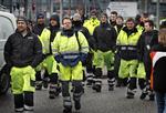 SOLIDARITET. Medarbejderne står sammen om at kæmpe for efterlønnen i Københavns Lufthavn. 