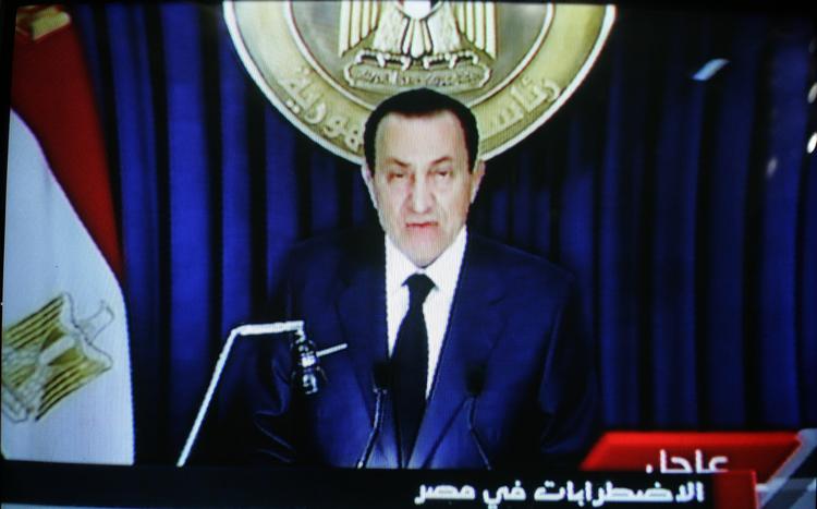 Presset. Hosni Mubarak vil hellere end gerne trække sig fra præsidentembedet, men vil ikke efterlade Egypten i kaos. 