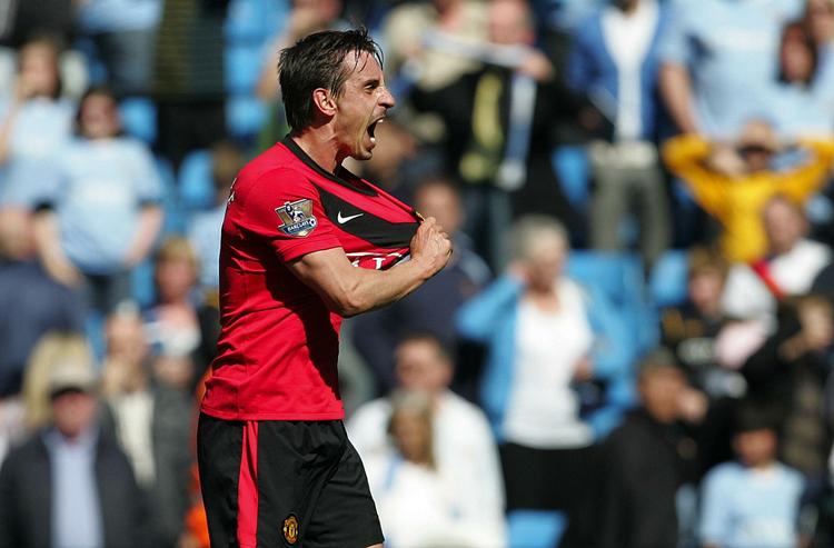 temperament. Manchester Uniteds Gary Neville har levet på gamle dyder som fuldt engagement, hårdt arbejde og god spilopfattelse i den professionelle fodboldverden. 