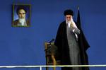 GENOPSTANDELSE. Ifølge Irans ledende ayatollah, Ali Khamenei, er oprørene i Tunesien og Egypten et tegn på, at den arabiske verden er ved at være inspireret af Irans religiøse revolution. 
