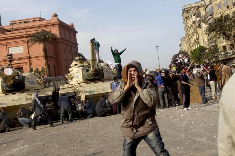 uro. Optøjerne på Tahrirpladsen og den generelt ustabile situation i Mellemøsten efterlader palæstinenserne som tabere. 