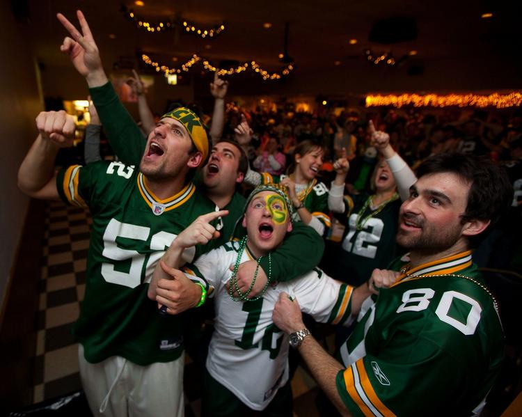jubel. Fan af Green Bay Packers jublede over sejren - både på stadion og barer. 