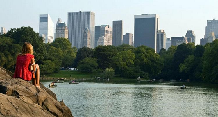 RØGFRI. Til sommer er det forbudt at ryge i New Yorks parker og på byens strande. 