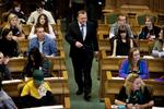 Spørgetime. 178 folkeskoleelever indtog i dag folketingssalen for at debattere med ministrene og stille lovforslag og stemme om dem. 