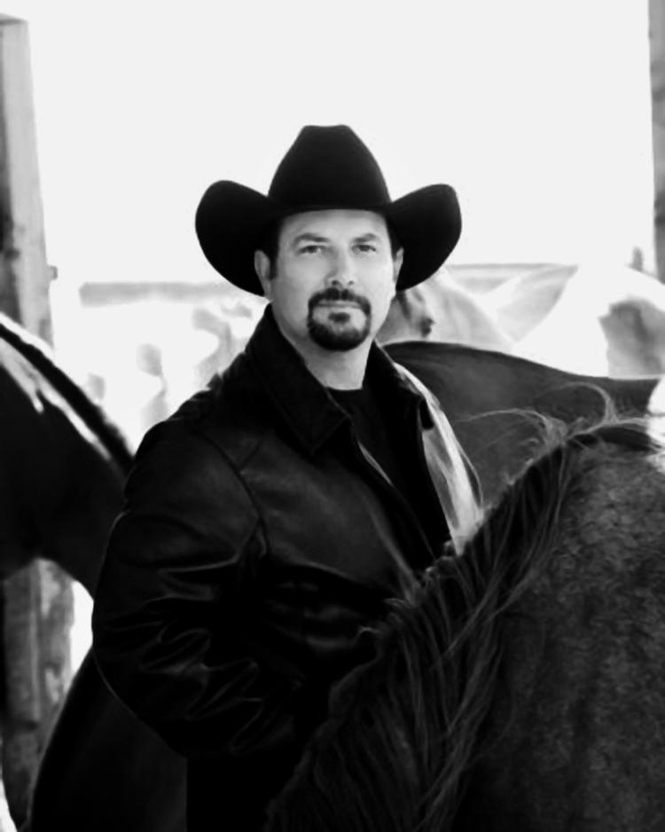 Howdy! Charles James Box vandt en Edgarpris (Edgar Allan Poe) for 'Blue Heaven' i 2008. 