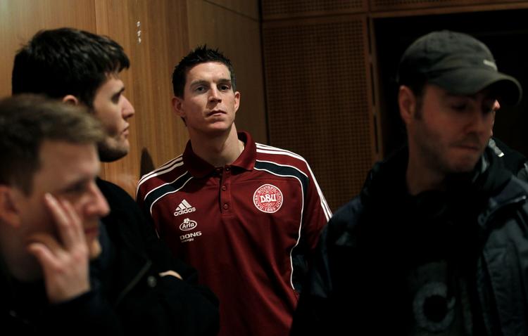 selvtillid. Daniel Agger (midt) var en af de mest optimistiske spillere på landsholdets pressemøde på Hotel Hilton i Københavns Lufthavn. 