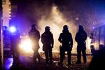 Konfrontation med politiet. Dortheavej foran Ungdomshuset