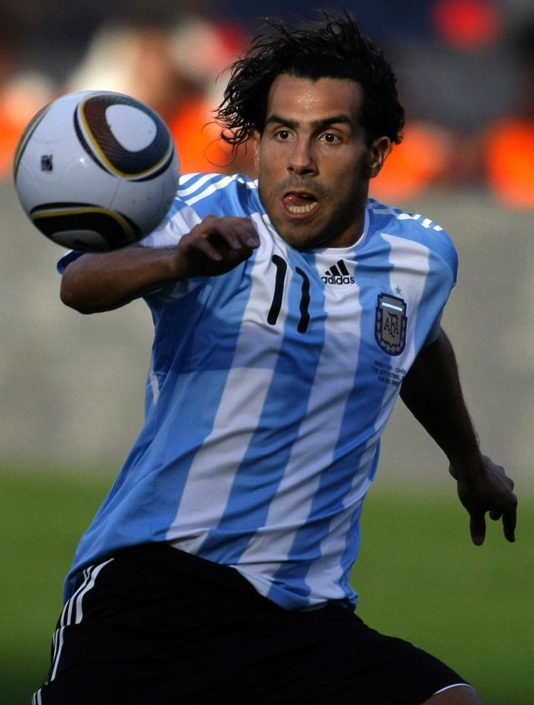straffet. Carlos Tevez har hældt mål ind for sit klubhold, Manchester City, men stjernen kan ikke bruges på Argentinas landshold, selv om der mangler angribere. 