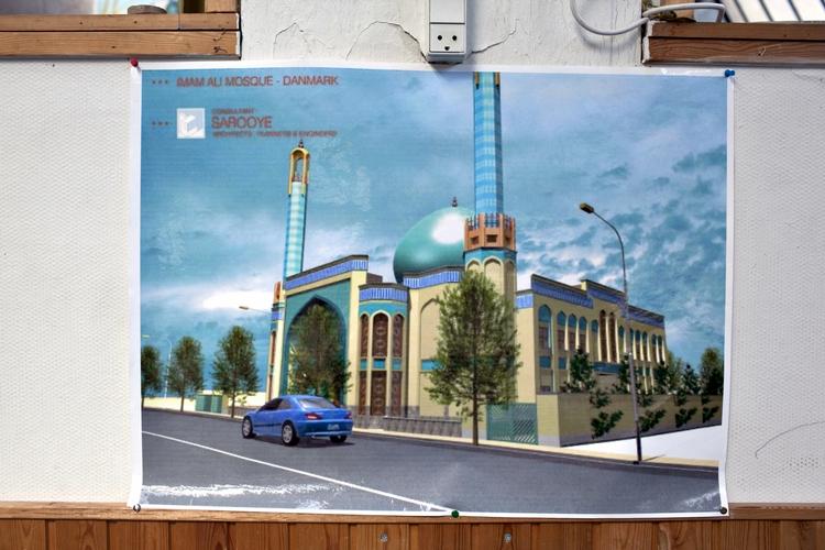 FLERTAL. Københavns Borgerrepræsentation stemmer ja til at opføre to moskeer i København. Her ses tegningen af moskeen, man vil opføre på Vibevej. 