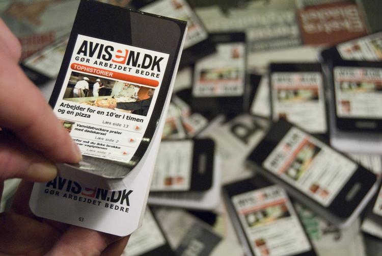 App-smart. En lidt mindre snedig app, end dem vi er vant til, men ideen er da meget sød. Avisen.dk håber med de små papirlapper at give et anderledes indspark til mediestøttedebatten. 