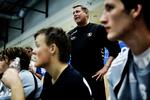dobbeltspil. Jesper Nielsen (bagerst) er kommet i klemme med sin rolle i både en tysk storklub og AG København. 