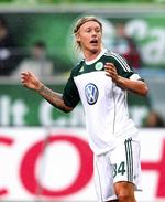Nedtur. En dårlig Simon Kjær-uge sluttede med nederlag til HSV. 