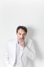 Med satireprogrammet `Rytteriet´ har han og Martin Buch fået det halve kongerige til at grine af egoistiske stakler, der er gået ned med både flaget og flagstangen. 