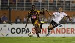 elimineret. Corinthians med Roberto Carlos på holdet tabte over to kampe i kvalifikationen til Copa Libertadores med 2-0 til colombianske Deportes Tolima. 