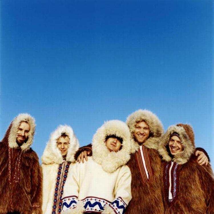I 1990'erne gjorde Mogwai post-rock til det nye sort. Siden har bandet prøvet kræfter med nye tiltag i deres primært instrumentale rock. 