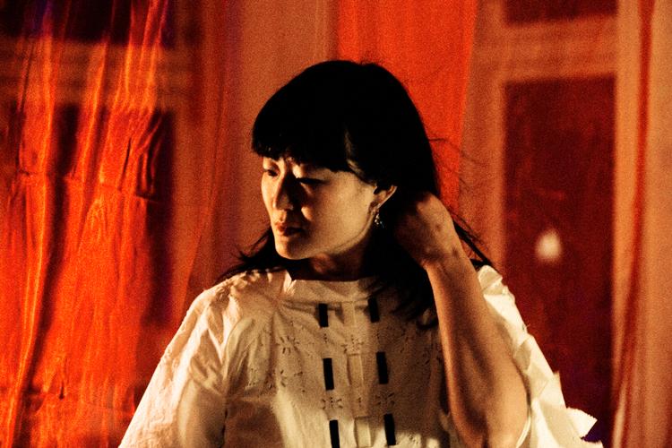 Identitet. »Jeg synes ikke, at jeg på den måde taler adoptionssagen. Der er i øvrigt også mange stemmer i feltet«, forklarer Eva Tind Kristensen. 