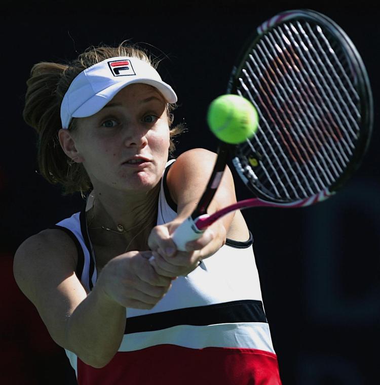 modstanderen. Skal Caroline Wozniacki tilbage som nummer 1 i denne uge, kræver det sejr over russeren Anna Tjakvetadse. 