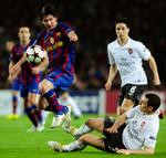 Eneren. Lionel Messi scorede fire gange, da Arsenal for et år siden tabte 4-1 til Barcelona. 