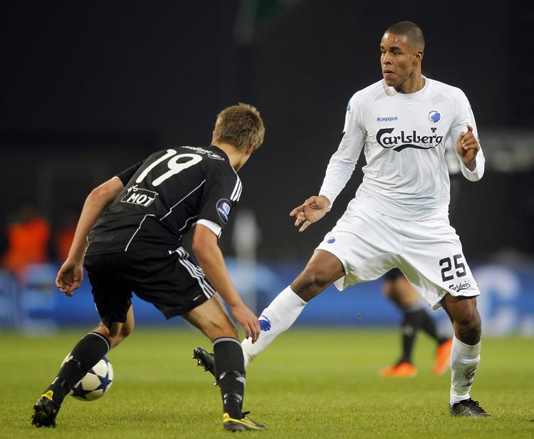 klasseforskel. 'Zanka' og FCK slog i aftes Rosenborg med 5-0. For et halvt år siden, da nordmændene var i bedre træningstilstand, var de tæt på at sætte en stopper for FCK's Champions League-eventyr. 