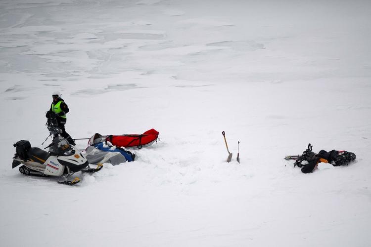 omkommet. Mindst tre - formentlig fire - turister er omkommet i skiområdet Sirdal i det sydvestlige Norge. 