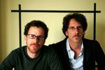 Med oscarpriser for 'No Country for Old Men' og ti oscarnomineringer til 'True Grit' er Joel og Ethan Coen nu en international nyhed på et helt nyt niveau. 