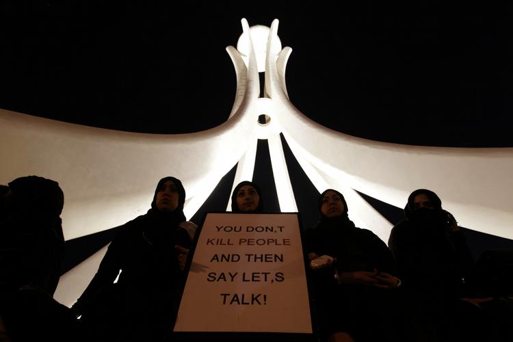 Fremmøde. Demonstranter på den centrale Perleplads i Manama, Bahrain. 