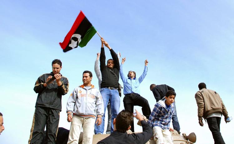 VREDE. Libyerne vil af med deres præsident gennem 41 år, Muammar Gaddafi. 