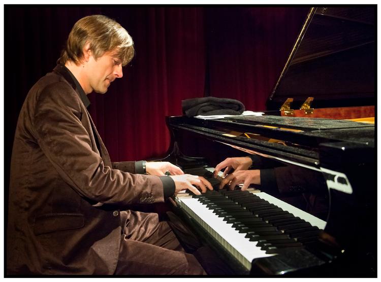 Jazzfans i København kan fortsat juble over det fantastiske Blüthner-flygel. Montmartre har nemlig købt det med hjælp fra Nordea-fonden. 