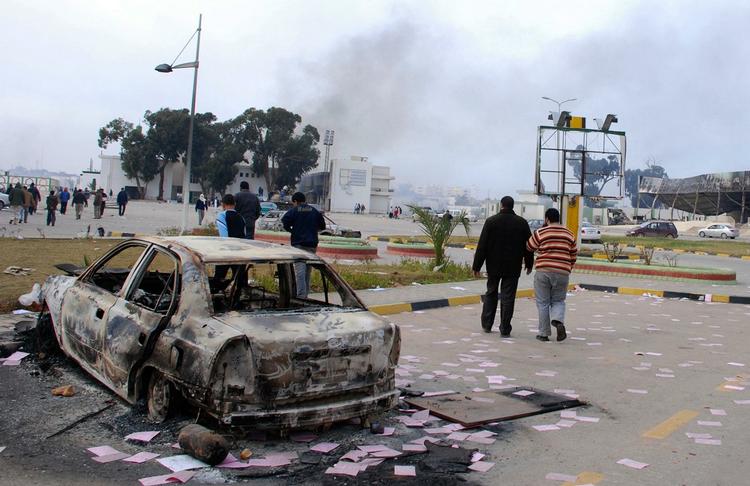 ANGREB. To piloter søgte mandag asyl på Malta, efter de havde fået ordre til at bombe civile i Libyen. 