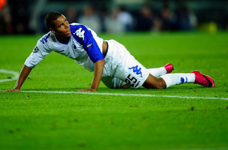 stopklods. Mathias 'Zanka' Jørgensen kommer på en hård opgave mod Chelsea, hvor han skal sørge for at hverken Drogba, Torres eller Anelka kommer til fadet. 