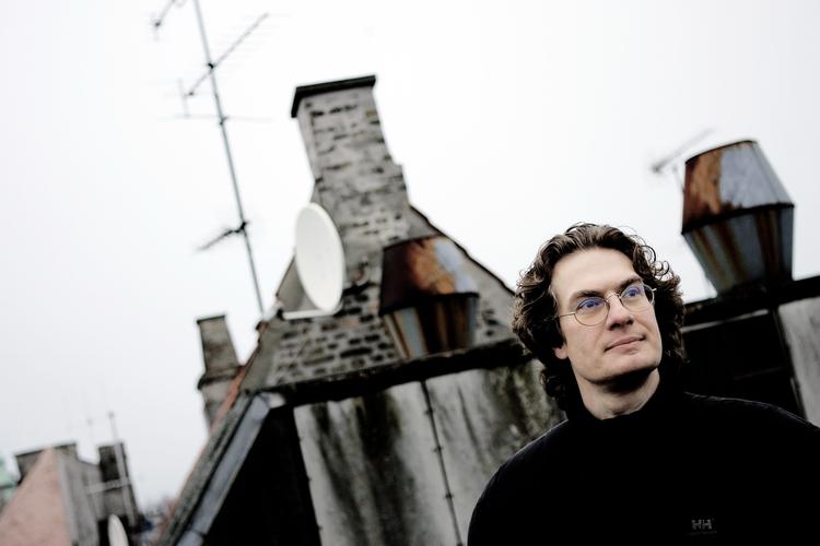 Whistleblowere. Ifølge Herik Dahl ser man hyppigt, at en branche lægger den for had, der afslører uregelmæssigheder inden for fagområdet. 