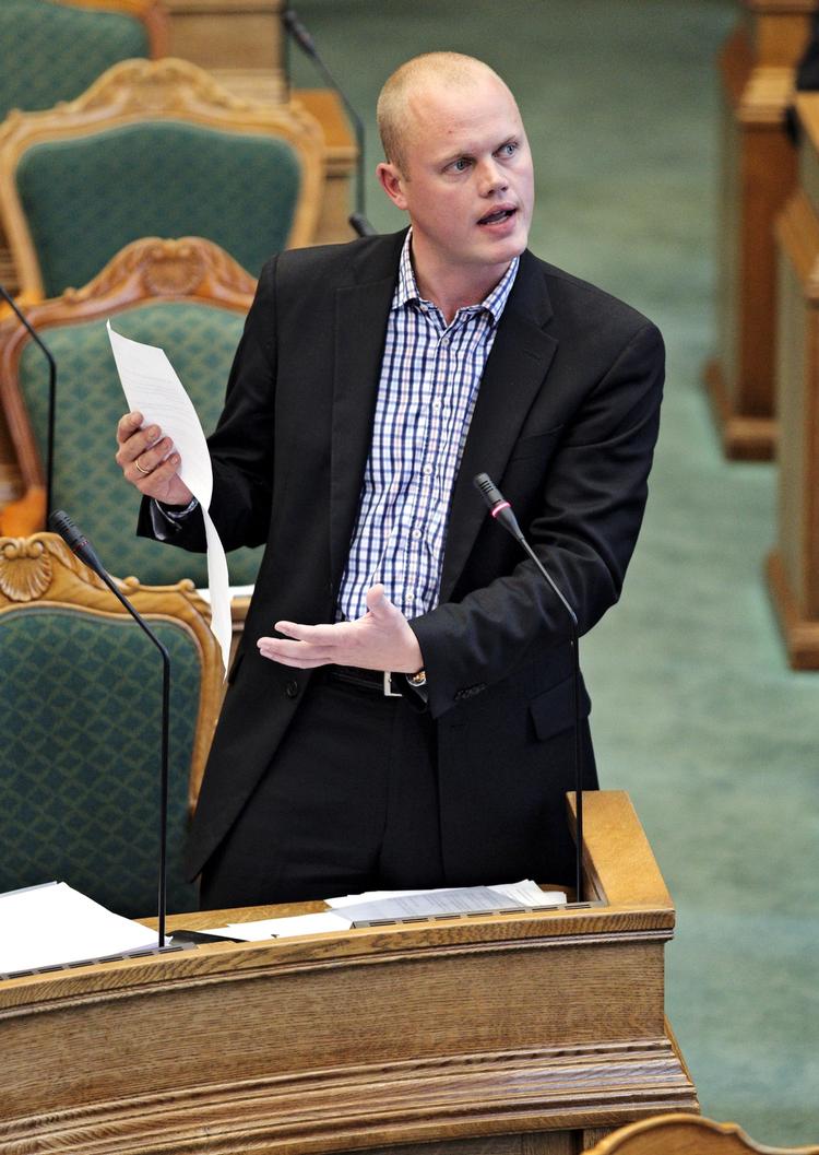Uproblematisk. Venstres poltiske ordfører, Peter Christensen, tager kritkken af VU's rekrutteringsmetode med ophøjet ro. 