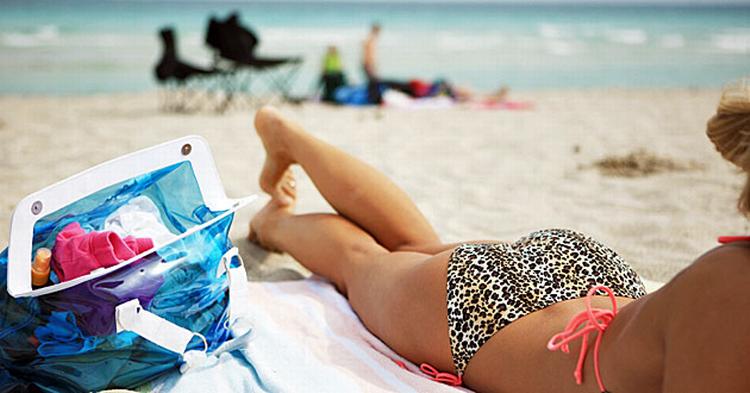 STRANDLIV. Floridas strande lokker med vand, sand og varme. 