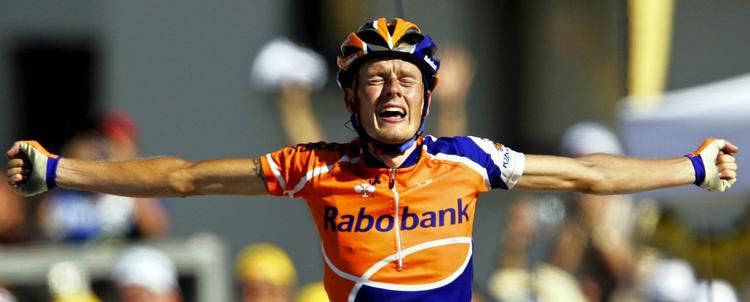 Michael Rasmussen vinder 16. etape af Tour de France 2006. 