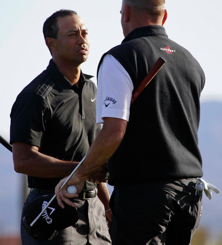 vennerne. Efter matchen havde Tiger Woods og Thomas Bjørn udelukkende opmuntrende ord at sige om hinanden. 