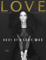 covergirl. Den transseksuelle  Lea T ligger nummer 40 på listen over verdens mest benyttede modeller, og lige nu er hun på forsiden af  det engelske kultmagasin Love. 